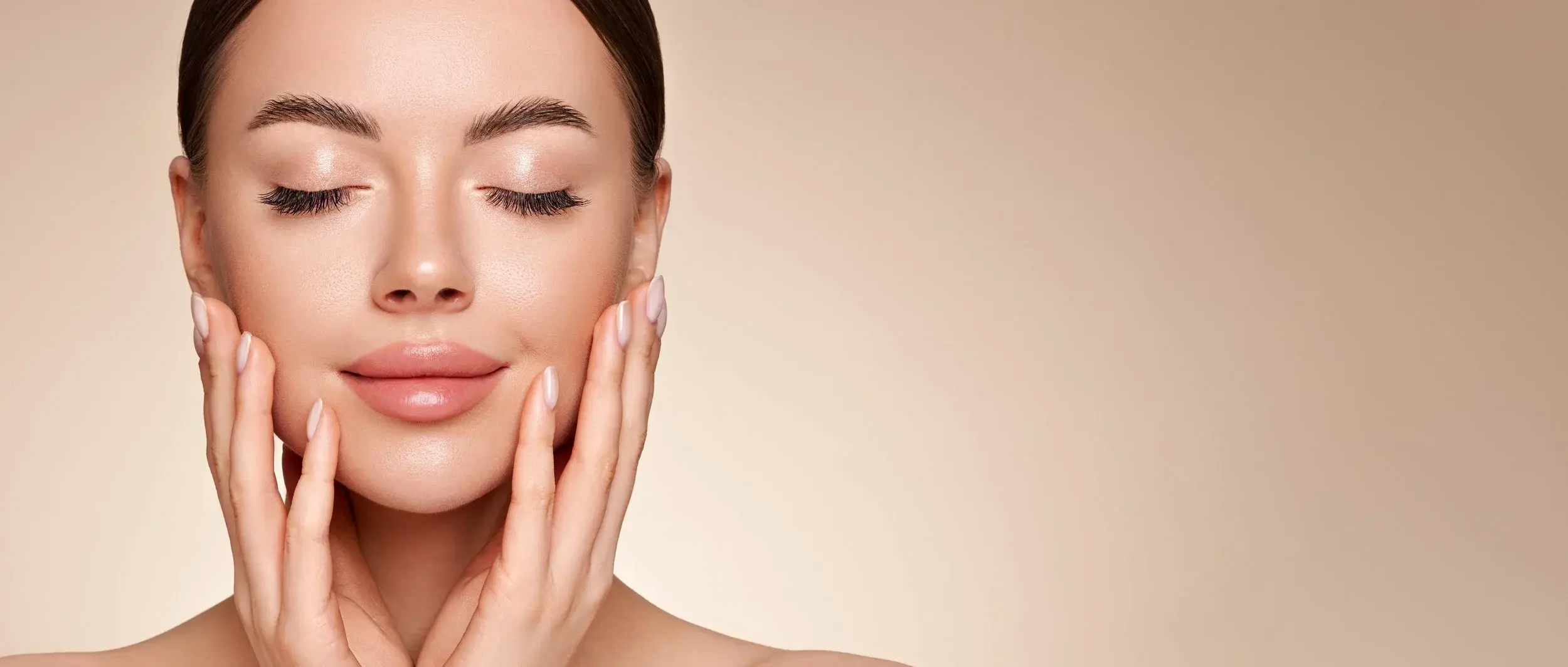 Nail Story And Spa